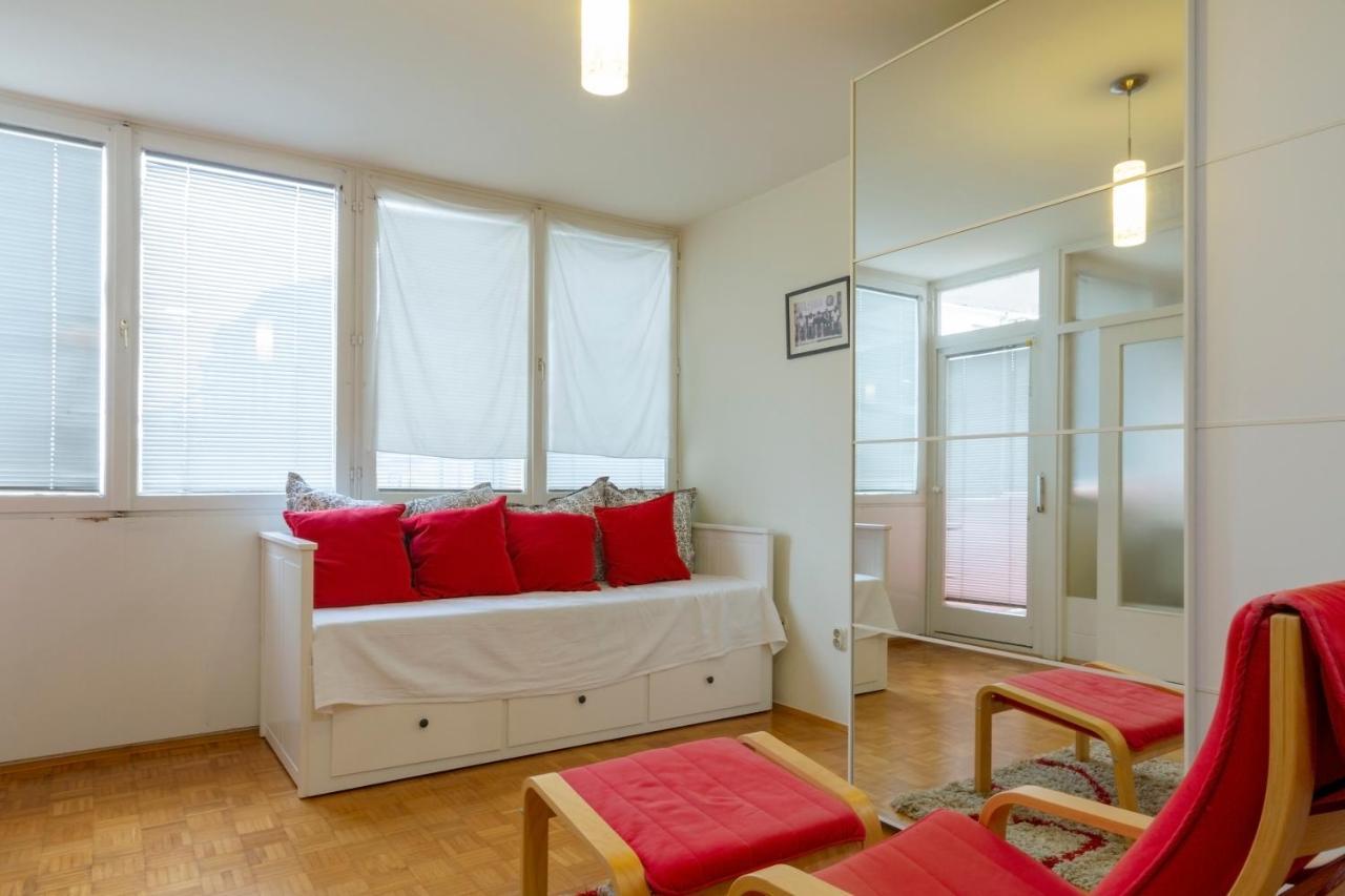 Atelier Apartment Pula Luaran gambar